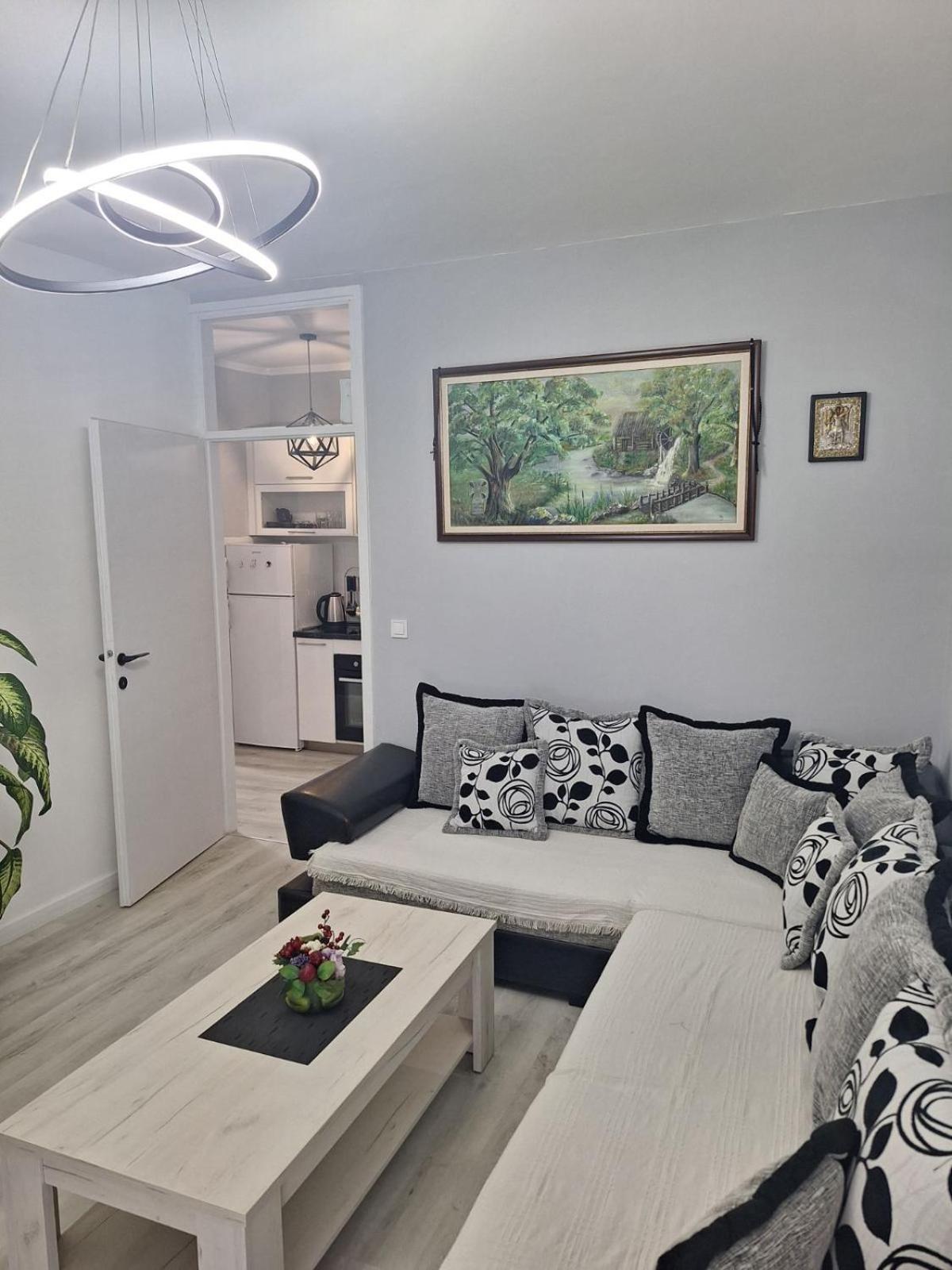 Center Apartment