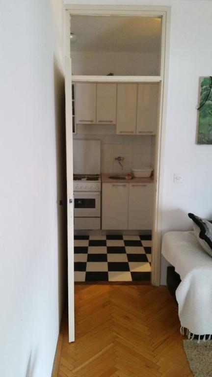 Apartment Center *
